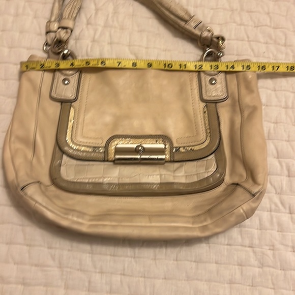 Cream Coach Kristen Purse - Authentic - Picture 11 of 15